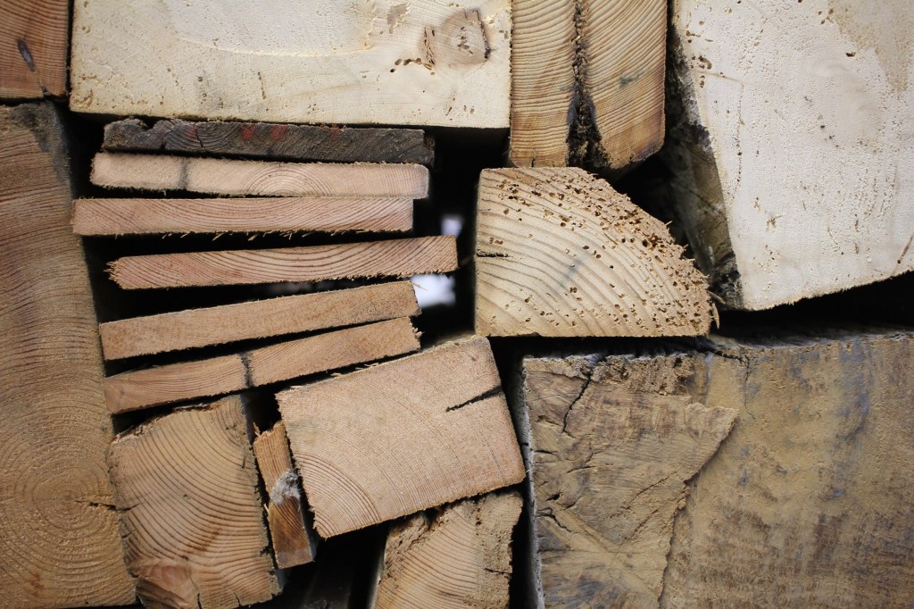 TABLE 06 (Flambion, Simon Boudvin, 2015